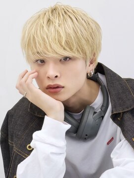 メンズマッシュショートブリーチハイミルクティーベージュ