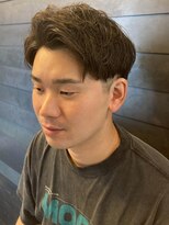 ディスイズバーバーフォース(THIS IS BARBER 4th)&nbsp;メンズショート ビジネス サイドパート ツーブロック 20代