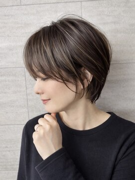 イートンクロップガーデン(Eton Crop Garden) 横顔美人ひし形ショート