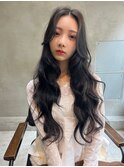 Melt【新宿】顔まわりカット×ロングレイヤー