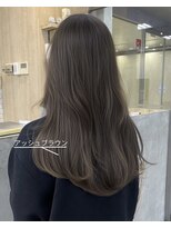 イェッカ(YECCA)&nbsp;＊アッシュベージュ＊