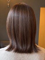 トップヘアー アヴェニュー 刈谷(TOPHAIR Avenue)&nbsp;刈谷ミディアムレイヤーくびれチョコレートブラウン艶髪20代30代