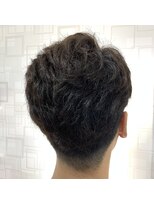 リトル(Re:tle)&nbsp;癖毛ビジネススタイル　ツーブロックショート