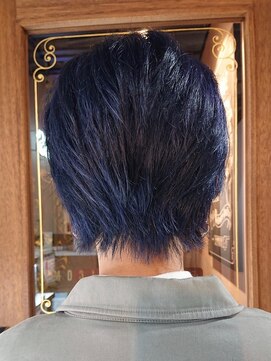 グレープバイン 辻堂(GRAPEVINES) 色落ち楽しむブルーシルバー