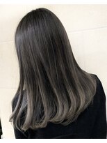 リー ヴィータ 上新庄(Lee Vita)&nbsp;グレージュバレイヤージュ.