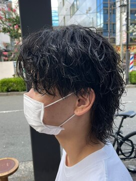 クオル 立川(QOL) センターパートツイストスパイラルパーマ刈り上げメンズパーマ