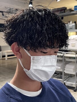 ザ オーダー(THE ORDER) ツイスパ波巻きミックスメンズパーマスパイキーショート