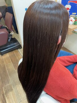 ヘアーゾーン ハチマルハチ 登戸駅前店(Hair Zone 808) セミロングストレートヘア