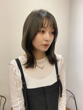 リリアーナ(LILIANA) 池袋 イルミナカラー 髪質改善 アッシュグレー くびれミディ♪