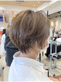 ショートボブ