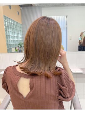 ユーリ(JUURI) 暖色ブラウン / ブラウン / ミディアム / 切りっぱなし