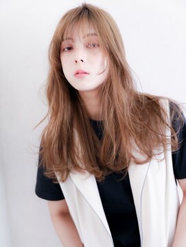ジェニーバイメノン(JENNIE by Menon) 大人かわいい　ロング　ペールベージュ　前髪