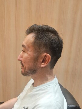 スカイ 大手町プレイス店 ショート<理容室>