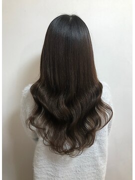 ニーナ ヴィジョン(NINA visioN) カット＋プルエクステ