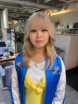 カフ(CAF) CAF FUKO 抜きっぱなしブロンド/レイヤーカット/大阪/心斎橋