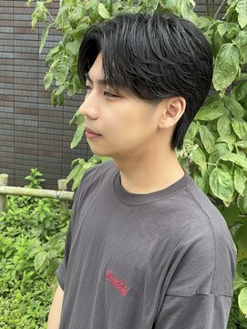 ビューエヒメ(VIEW EHIME) 韓国風センターパートシースルーバングメンズ透明感カラー