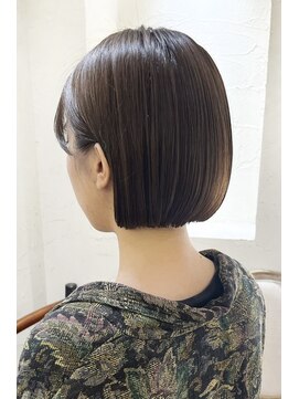 ペム(pem) ぷつっとカット × ミニボブ