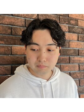 バーバー アミティ プール オム(BAR BER amity POUR HOMME) 波巻きパーマ