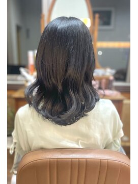 ヴィヴォペロー(vivopelo) ミディアムヘア