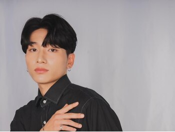 メンズエス 天満扇町(mens esu)の写真/「カット￥3500」気取らないカッコよさ、縮毛矯正で毎朝ラクに決まる！トレンドのカジュアルstyleはお任せ！