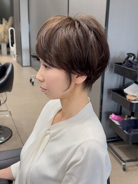 ハルキ ミナト ジャパン オオサカ(HARUKI MINATO japan OSAKA) 30代40代50代小顔似合わせカットくびレイヤーエモージュ大人可愛