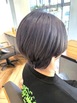 マッシュショート/グレージュ/ラベンダーアッシュ/全頭ブリーチ