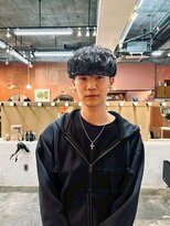 エディ(Edy) ンズパーマ波巻きスパイラルパーマニュアンスパーマ眉毛カット