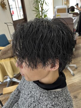 ヴェーラヘアー(VEЁЯA hair) ツイストパーマ