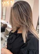 リシェイルノイ(RICHAIR.NEU)&nbsp;コントラストバレイヤージュ×顔まわりレイヤー