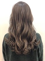 ティンク 港南台 (Tink)&nbsp;サンドベージュ/ロング/ツヤ感/ブリーチなし