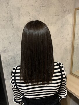 アフィナー(Afinar) ツヤグレージュ