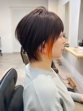 トト 船橋店(toto.) インナーカラーオレンジ/イメチェン/似合わせカット[西船橋]