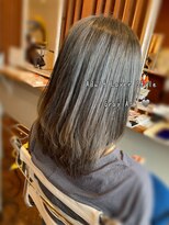 ピールアーク(peal ark)&nbsp;10代20代30代大人かわいい艶感アッシュグレージュヨシンモリヘア