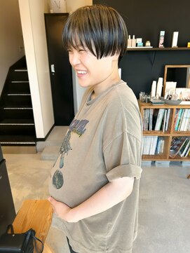 サロンプレッジエビノマル(salon PLEDGE ebinomaru) タイトショートstyle