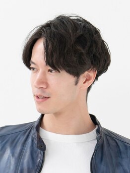 ヘアメディカルサロン 東京の写真/【東京駅直結】自然な仕上がりで朝のセットが格段に楽になる「低ダメージ髪質改善」ぜひご体験ください！