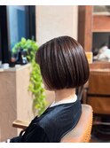 自然に仕上がる縮毛矯正ショート