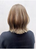 美髪くびれヘアホワイトベージュミルクティー_ba541501