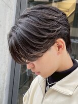 アウラ(AURA)&nbsp;盛岡駅ニュアンスパーマ毛流れセンターパートフェザーパーマ30代