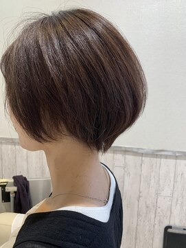 ファーストエンド 三ツ屋店(1st END.) ショートボブ