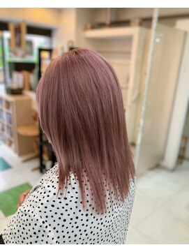 リラ ジュネス(Lilas Jeanesse) ピンクカラー