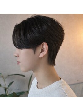 メンズ アールクリップ 表参道(ar clip) メンズメンズブリーチメンズカットセンターパート毛流れパーマ