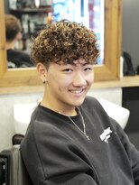 スター(STAR) 【あま市メンズカラー】爽やかカットxスパイラルパーマxメッシュ