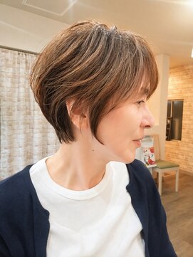 ミエル(miel) 40代/50代/60代くびれショートカット/大人ショートカット