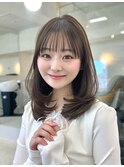 10代20代30代前髪あり/ミディアムレイヤー/顔まわりカット