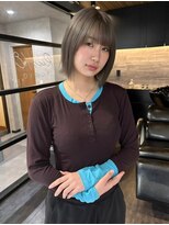 シア 富雄店(Sia.) NANA艶感アッシュグレーボブ