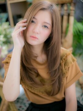 カバーヘア イヴ 戸頭店(COVER HAIR EVE) *+EVE戸頭+*…キラリ透明感☆前下がりピュアワンカールb!