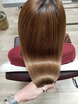 ルーミールーム(RoomieRoom) ことりベージュ/透明感カラー/立体感/美シルエット/20代30代髪型