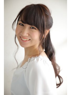 ピュール ラフォレ(Pur laforet) ハーフアップ ゆるふわ