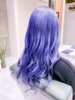 デイズ(days)&nbsp;DAYS原宿　ケアブリーチネイビーカラー　ブルーバイオレット