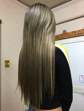 エクステンション アトレ(extention attre) 艶やかアッシュ＋ホワイトインナー